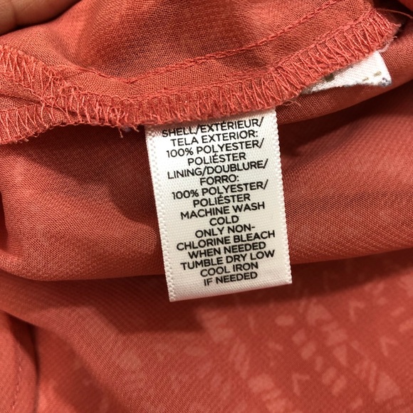 Loft tank size medium petite - Picture 5 of 7